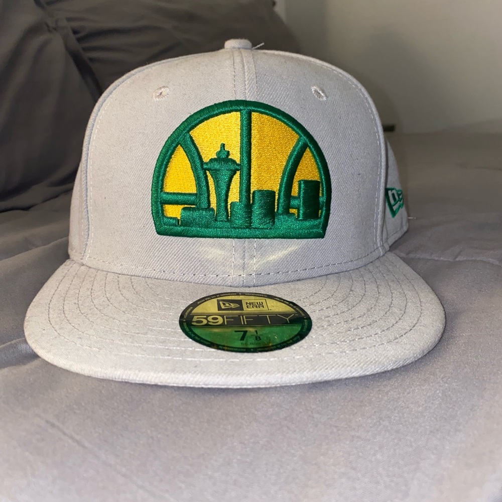 Seattle Sonics New Era Fitted Hat 7 1/8
